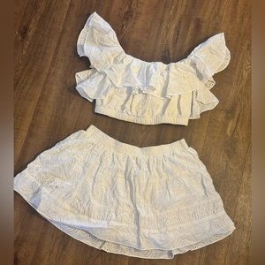 MISA white eyelit set